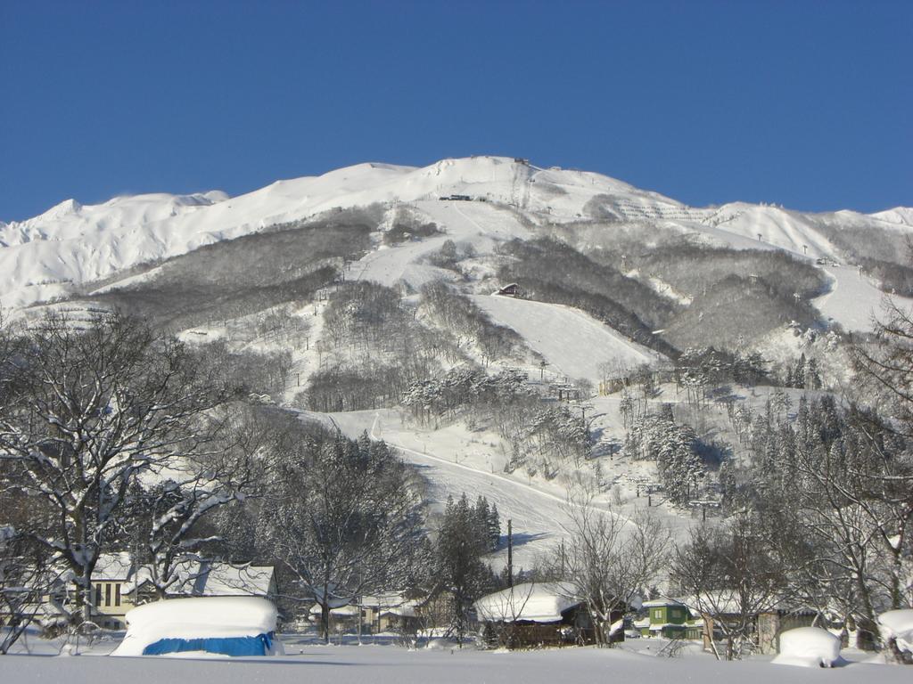 Nagomi-Tei Hotell Hakuba Exteriör bild